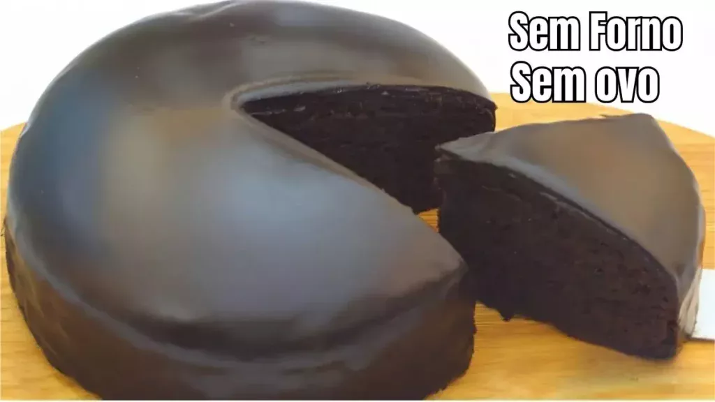 Bolo de chocolate sem ovos, sem forno