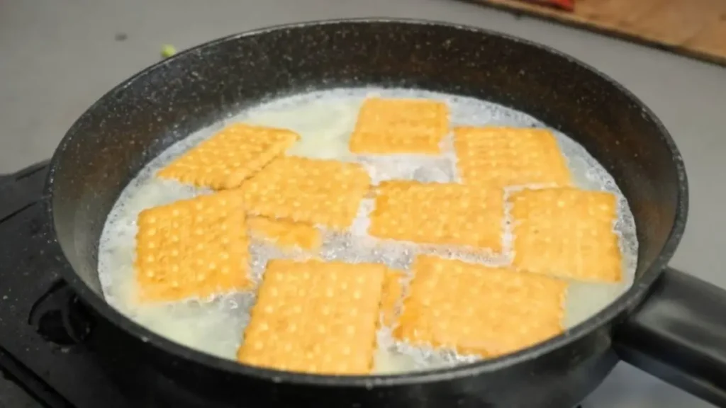 biscoito na água fervente