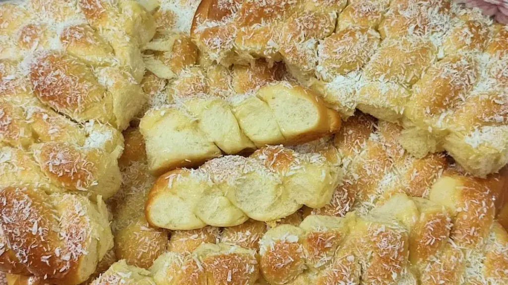 rosca de coco com leite condensado